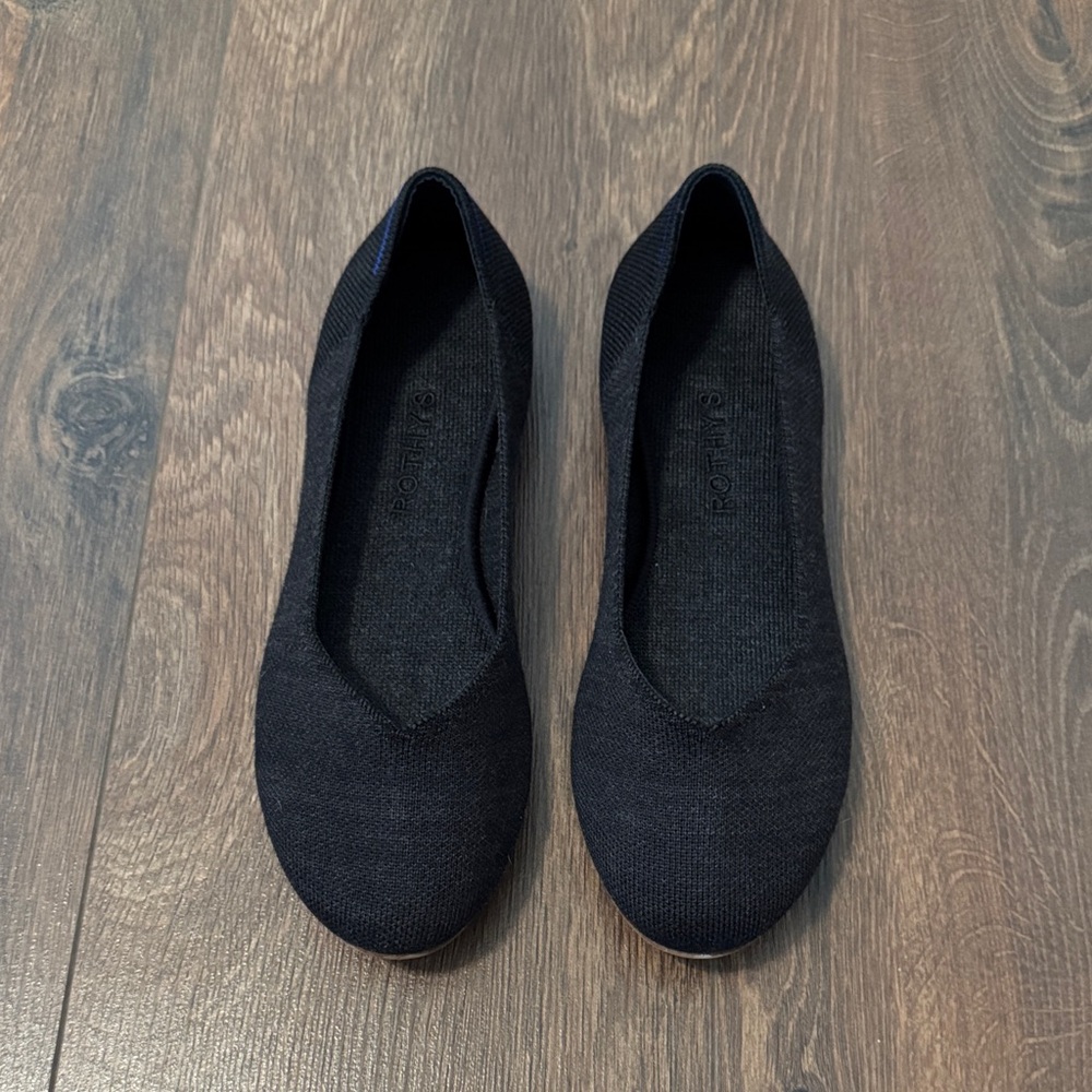 Rothy’s Charcoal Gray Black Flats 8.5